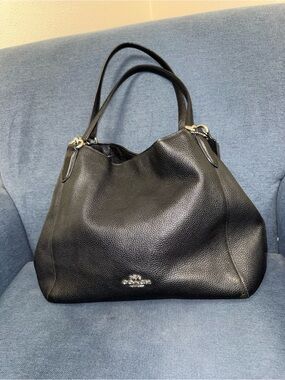 Coach Hallie shoulder bag Y2K